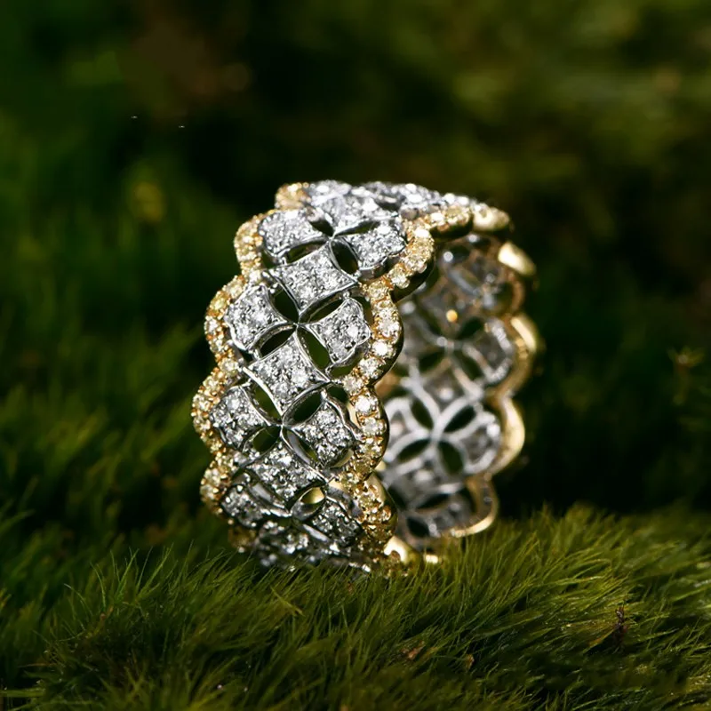 Elegant blank ring i guld och silver