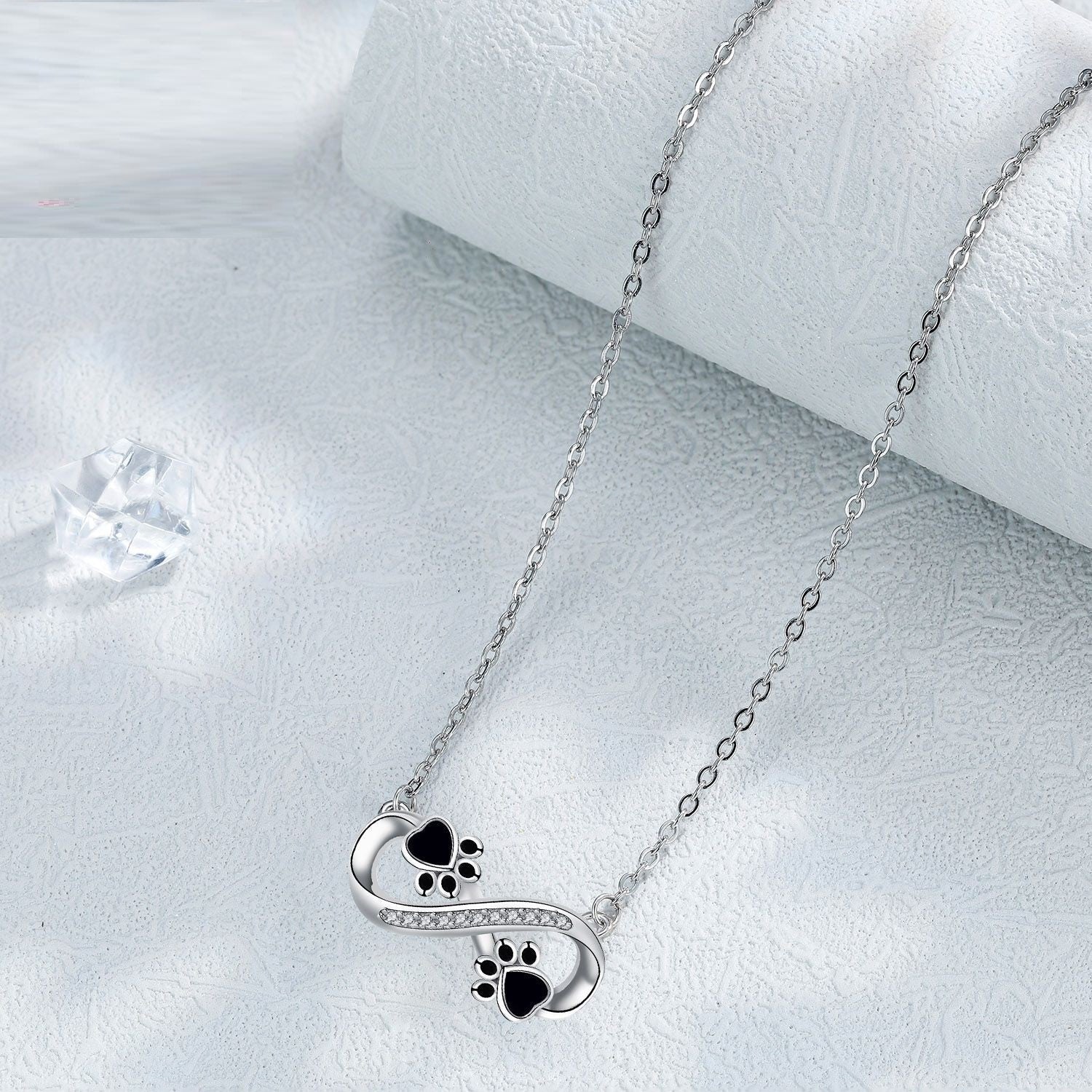 Infinity Tassavtryck Halsband med Zirkonia