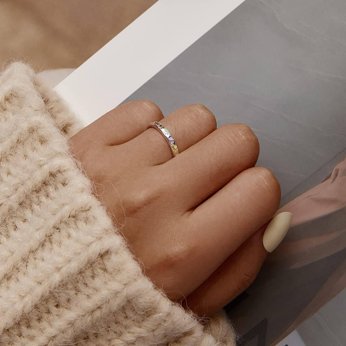 Ring i sterlingsilver med tassmotiv