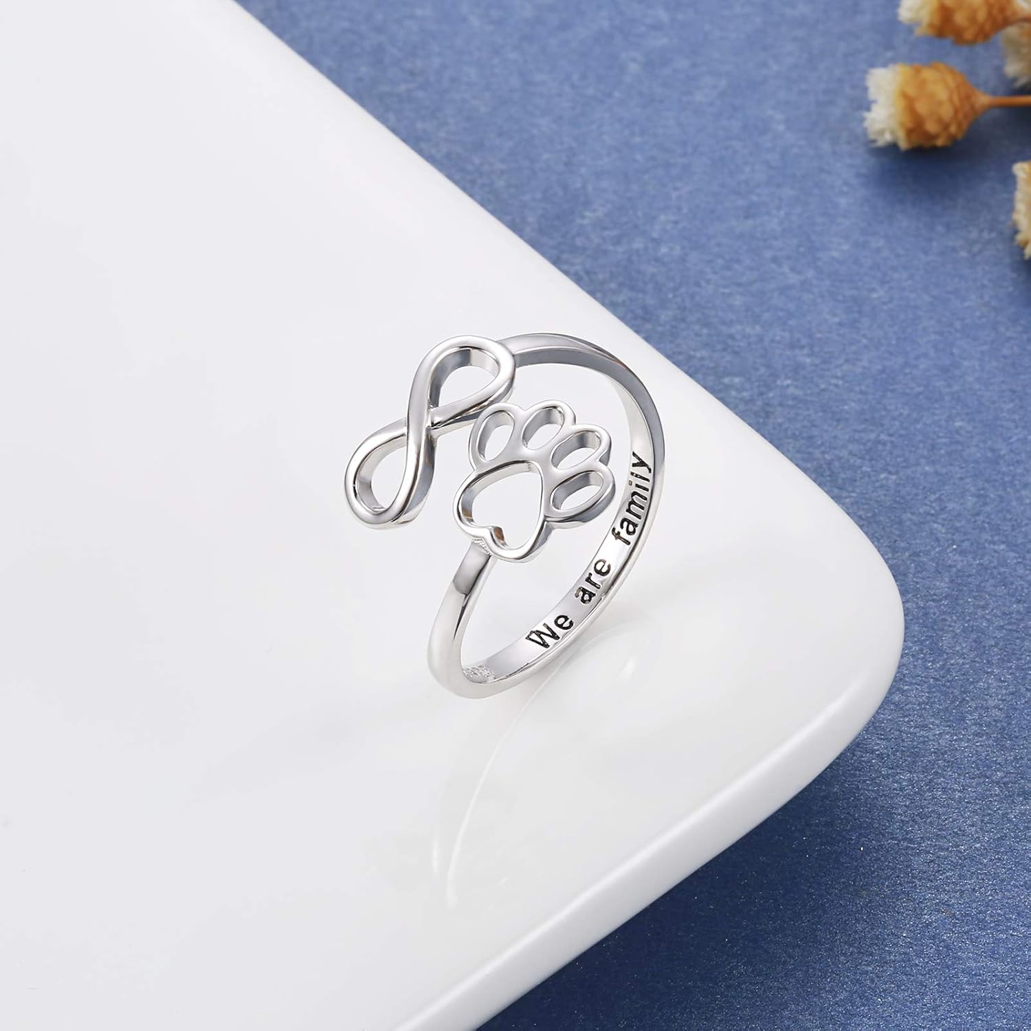 Handgjord ring med tass och hjärta – justerbar i 925 sterlingsilver