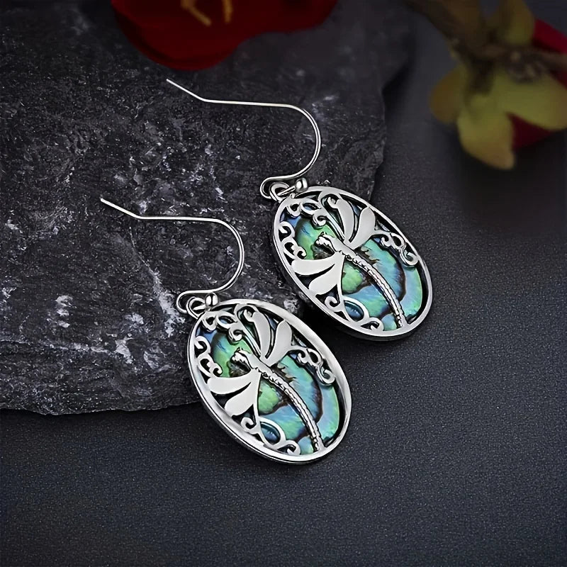 Abalone Shell Dragonfly Earrings – Symbol för Förnyelse & Grace