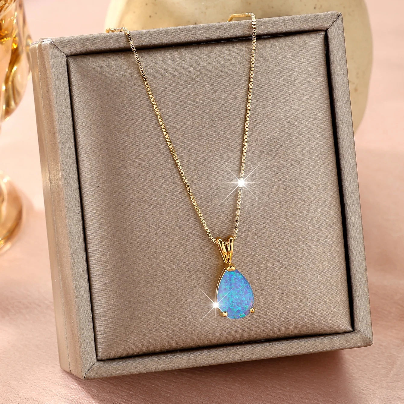 Opal Tårdroppe Guld Hänge Halsband