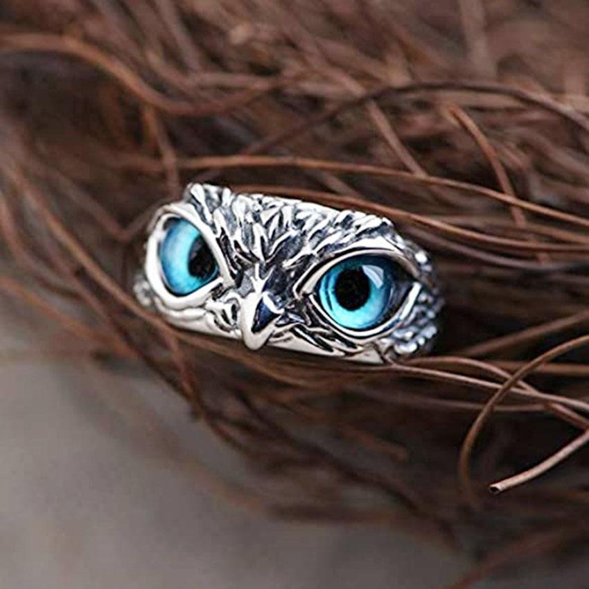 Justerbar lyckougglering i silver och opal