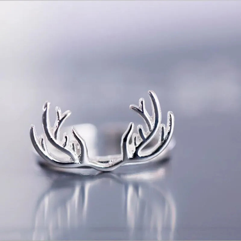 Ring i sterlingsilver med hjorthorn