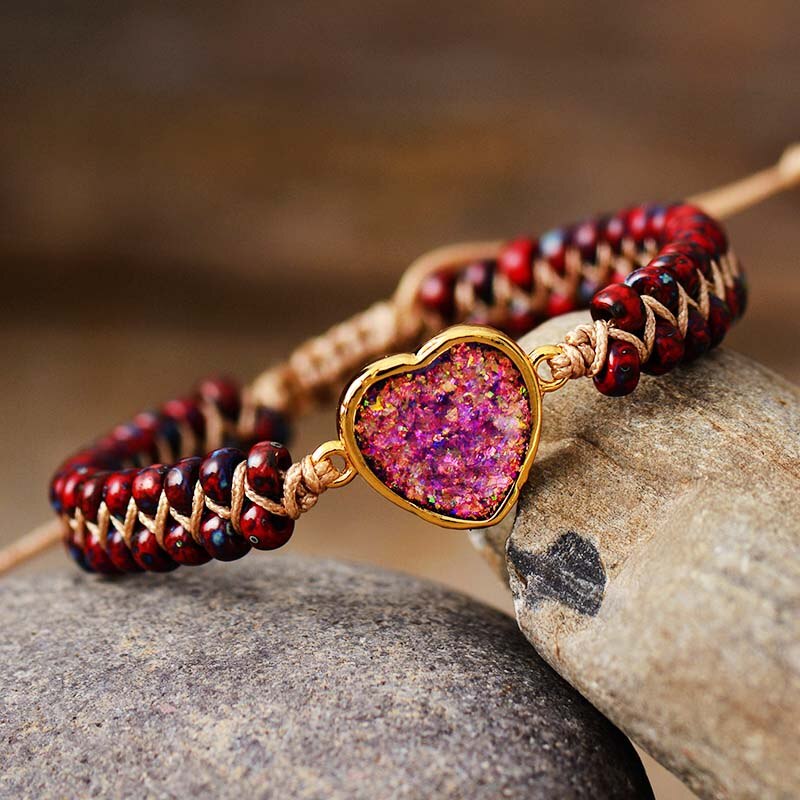 Intens Röd Opal kärleksbeskyddande armband