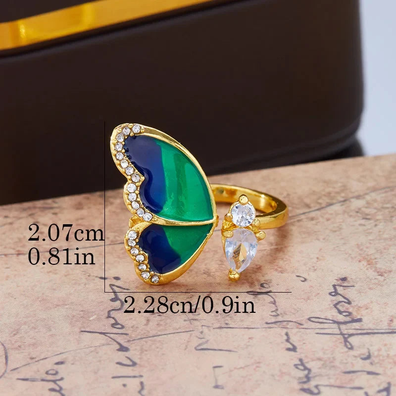 Ring med blå fjärilsdrömmar