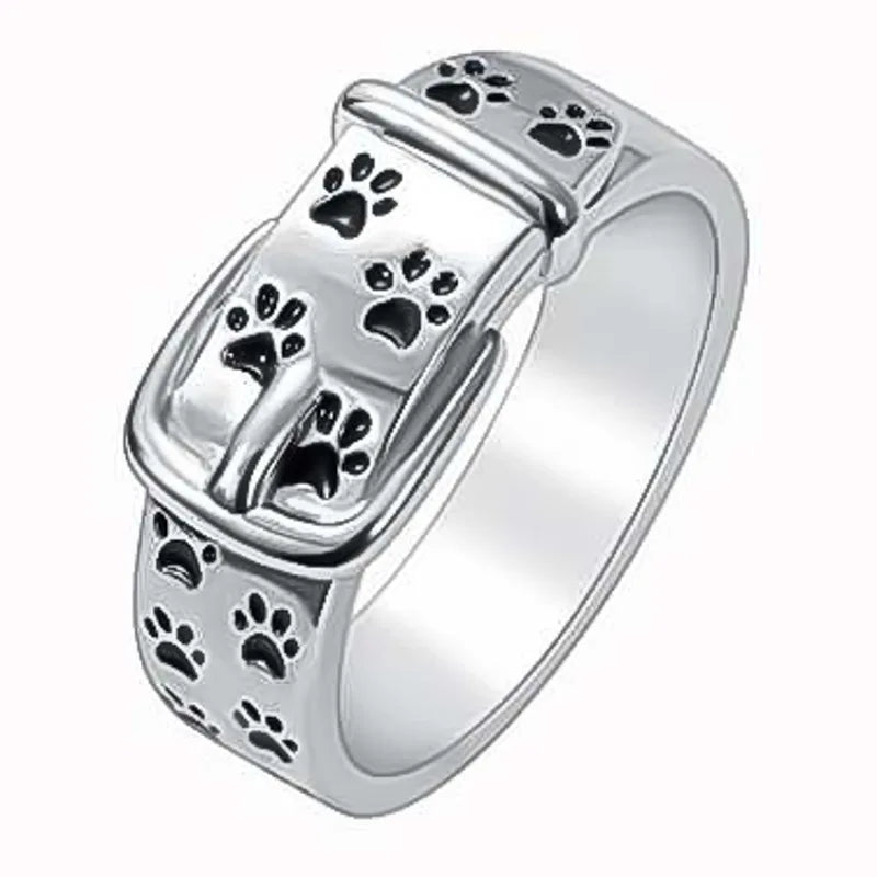 Söt och stilren ring inspirerad av hundhalsband