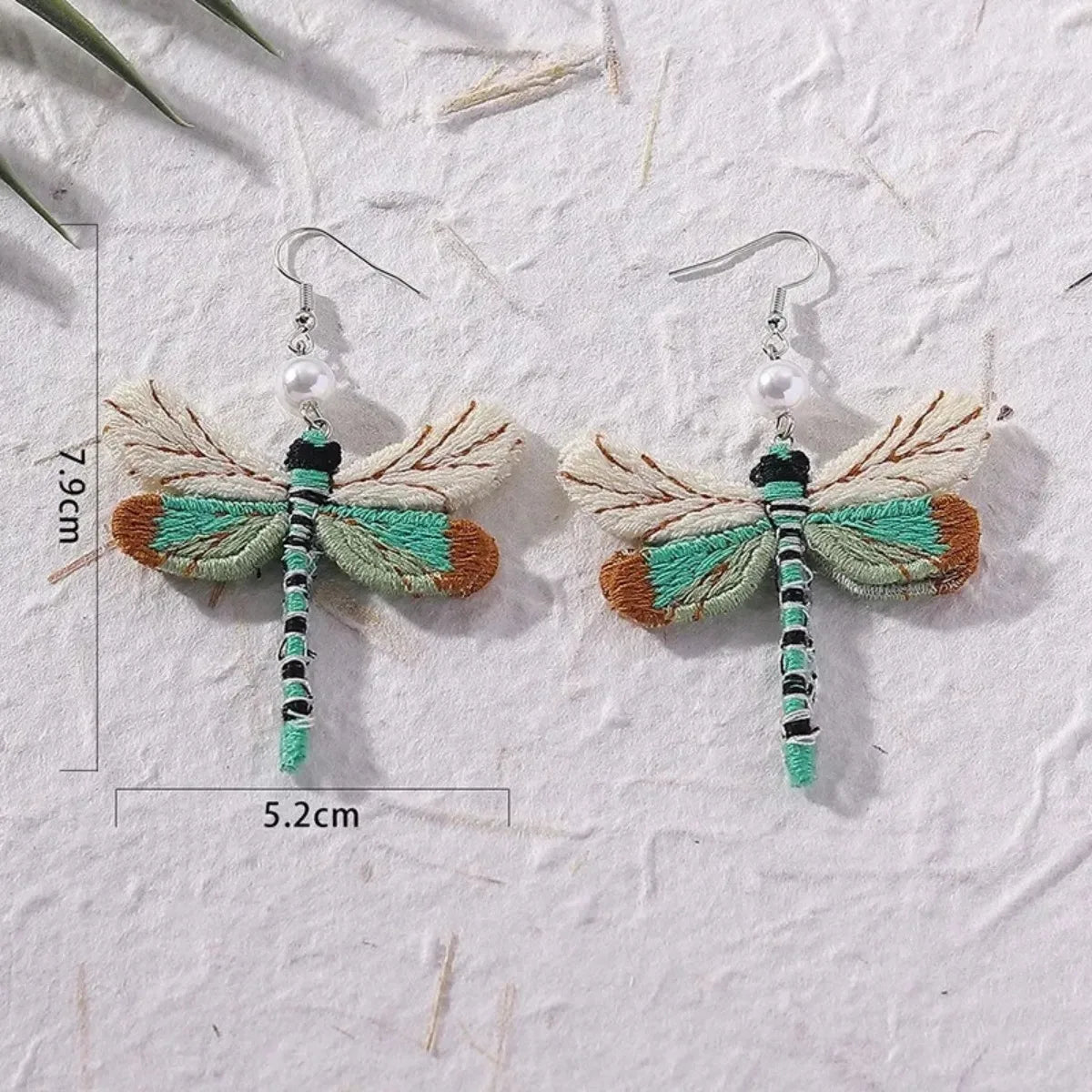 Bohemiska Broderade Trollsländörhängen
