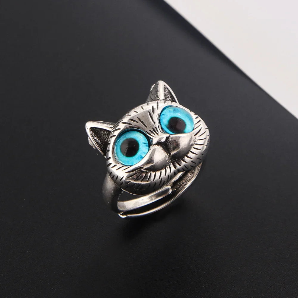Kattring med blå ögon – lekfull vintage silverring för kattälskare