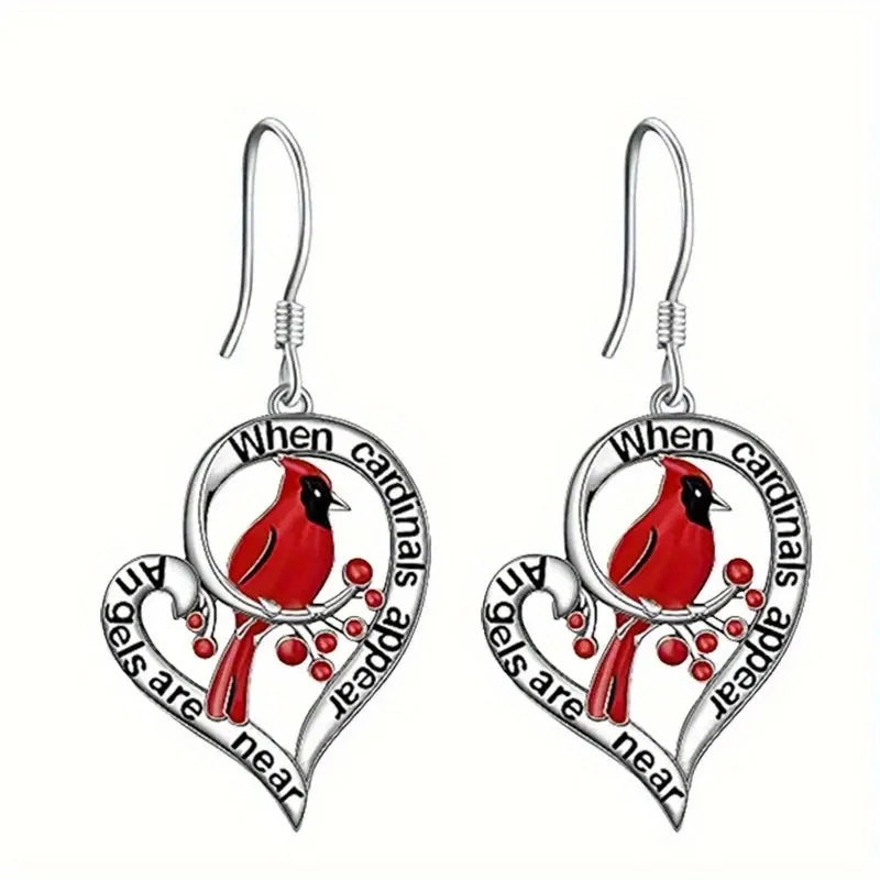 Cardinal Memorial Earrings – “När kardinaler dyker upp, är änglar nära” Hjärtdroppe-design