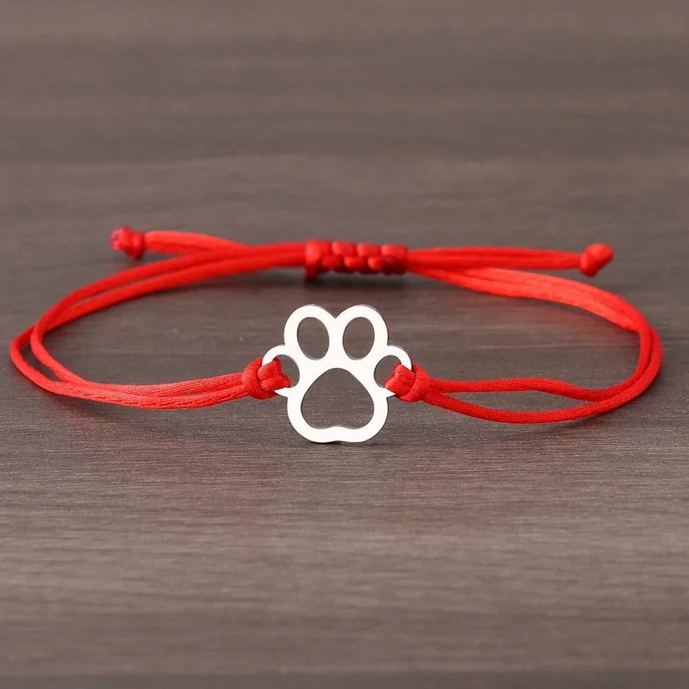 Paw Print Cord Bracelet – Justerbar svart och röd design