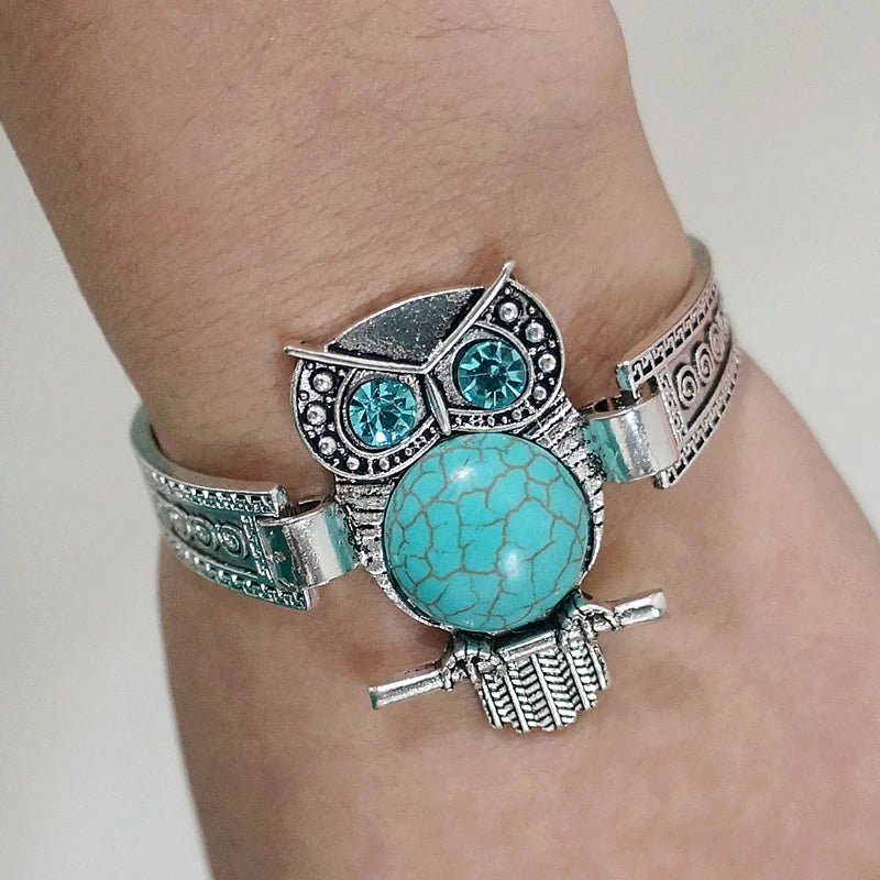 Vintage Uggla Turkos Charm Armband