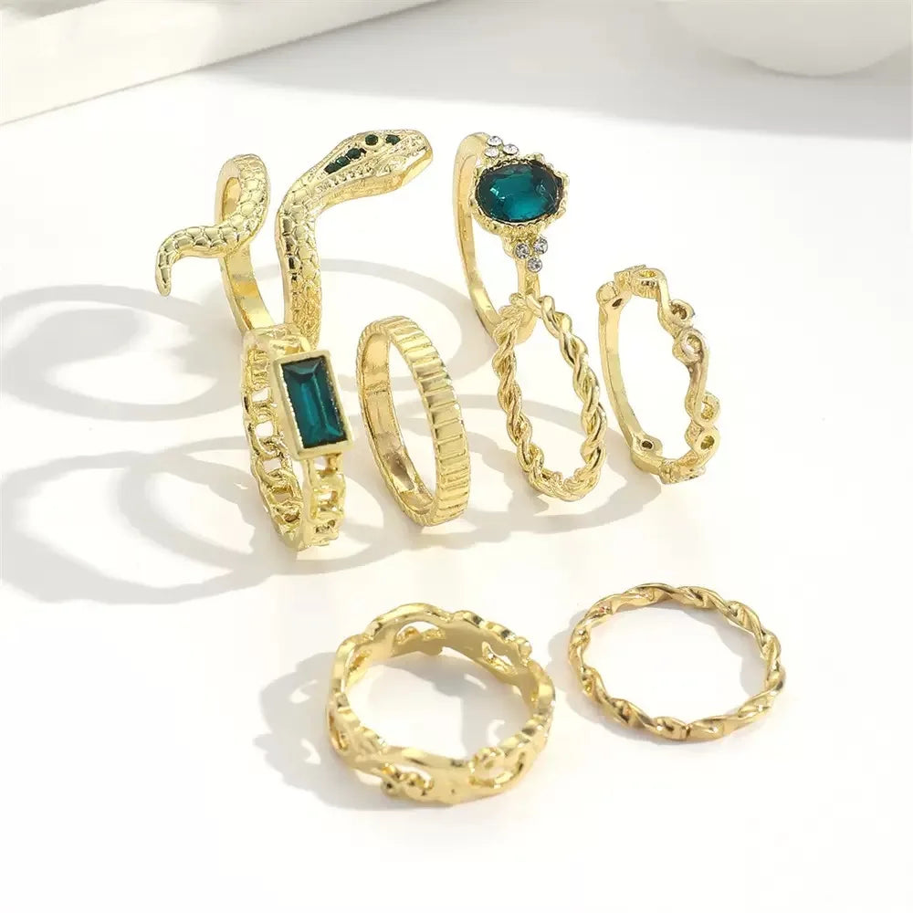 Ringkollektion – ormens omfamning