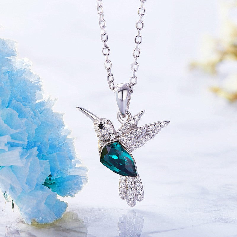 Kolibri Glittrande Halsband med Zirkonia