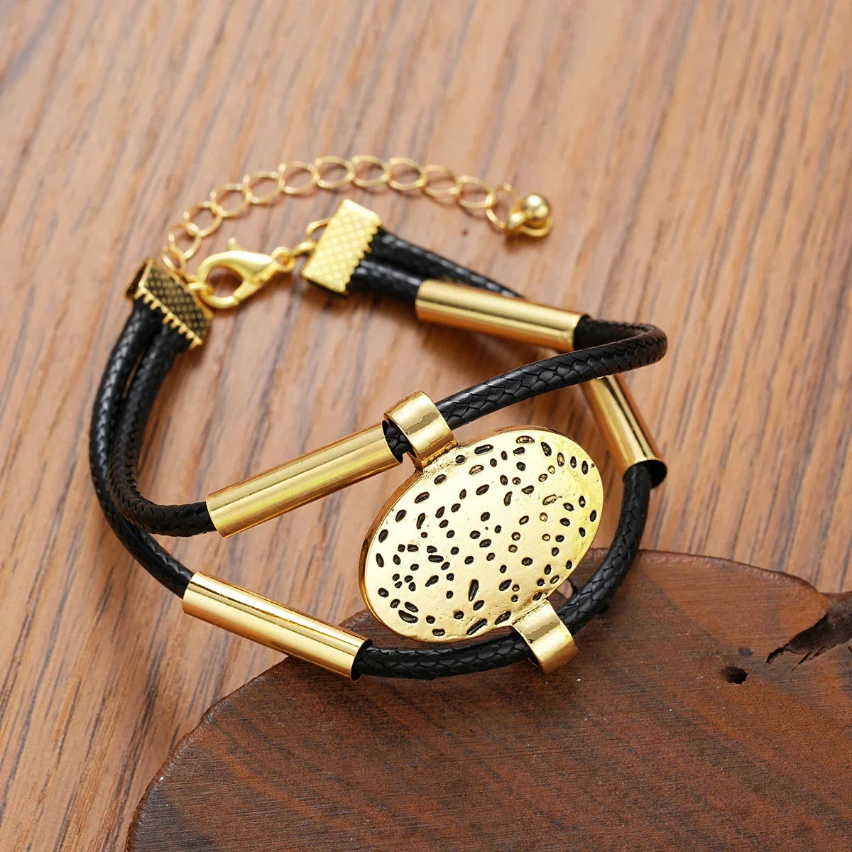Tidlös Lagerhalsband & Armband Set
