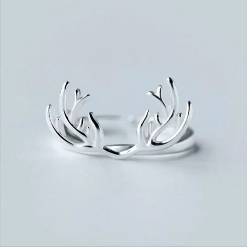Ring i sterlingsilver med hjorthorn
