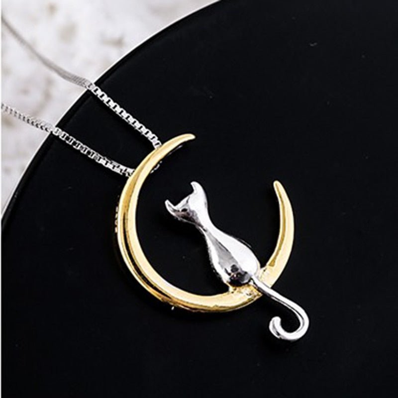 Elegant katt-halsband med halvmåne och katt