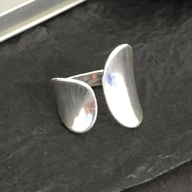 Silverring i vintagestil