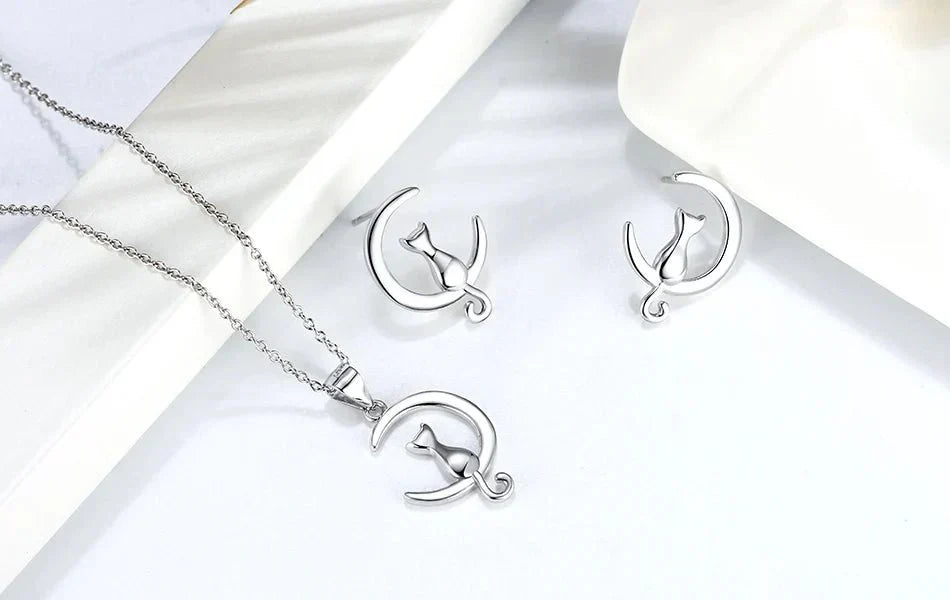 Måne & Katt Sterling Silver Stud Kattörhängen